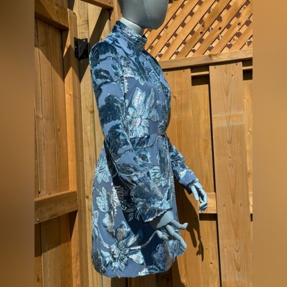 🆕 SIMKHAI 🧿 NWOT Halen Draped Velvet Mini Dress, Celestial Blue - Sz US 0 - Picture 5 of 16